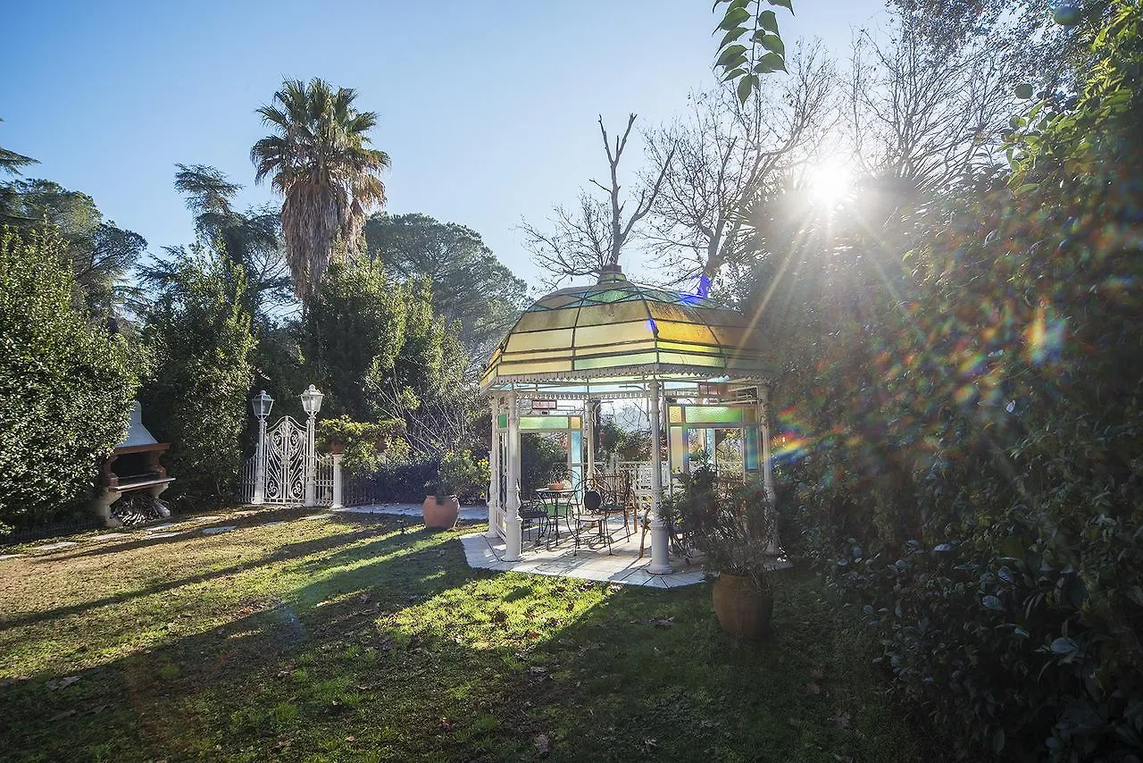 B&B Casale Dell'Insugherata Ρώμη 2*,  Ιταλία