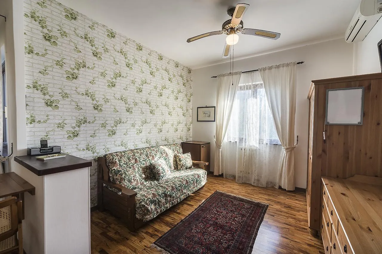 B&B Casale Dell'Insugherata Rome 2*,