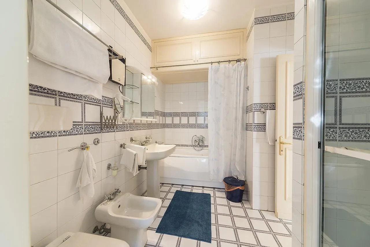 B&B Casale dell'Insugherata Roma 2*,  Italia